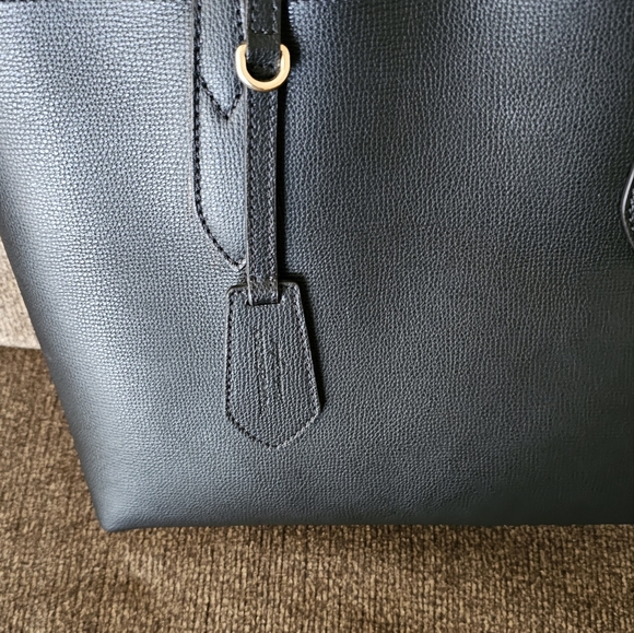 Burberry medium tote - Picture 8 of 16